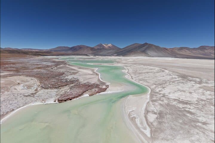 Piedras Rojas & Altiplánica Lagoons: Full-Day Red Stones and Salar de Atacama Tour photo 2