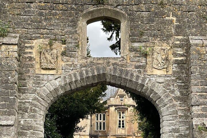Avalon Adventure: Pilgrims' Walk to Glastonbury Tor & Chalice Well photo 5