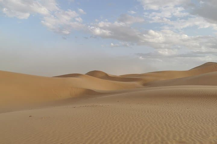 Overnight Desert Tour from Salalah: Wadi Dawka, Ubar & Rub al Khali Adventure photo 2