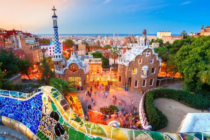 Official Park Guell Entry Guide: Gaudí’s Mosaic Park in Barcelona photo 2