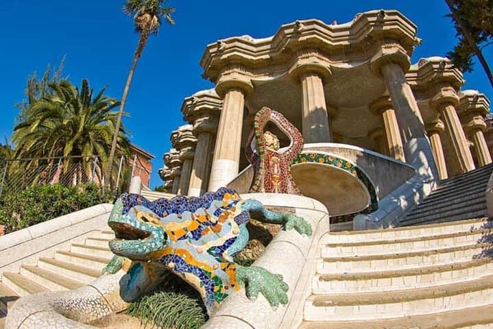 Official Park Guell Entry Guide: Gaudí’s Mosaic Park in Barcelona