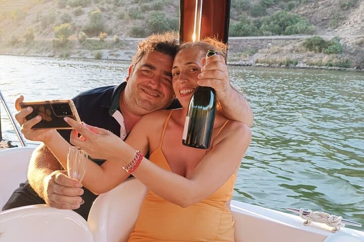 Sunset Cruise on the Douro River from Pinhão — Private 1–2 Hour Wine Tour