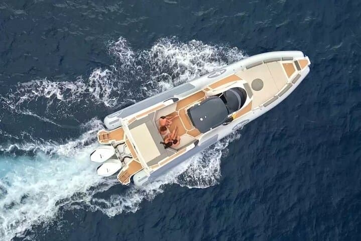 Egadi Islands Dinghy Tour: Favignana & Levanzo Full-Day Excursion photo 4