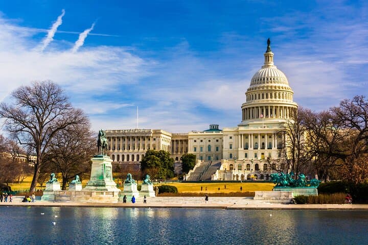 US Capitol and Monuments Walking Tour: Library of Congress Insider Visit