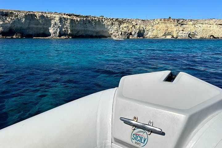 Avola to Syracuse Private Boat Tour — Caves, Snorkeling & Sicilian Aperitif photo 3