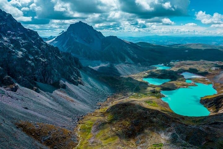 Hike the 7 Lagoons of Ausangate: Day Trek from Cusco with Hot Springs photo 2