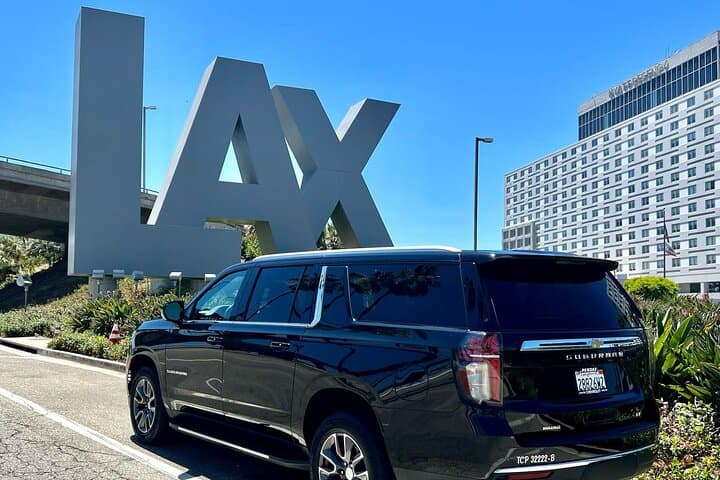 LAX Private Arrival & Departure Transfer — Door-to-Door Los Angeles Black Car Service