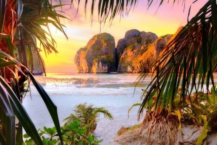 Krabi Private 4-Island Hopping: Poda, Chicken, Tup & Phra Nang Tour photo 2