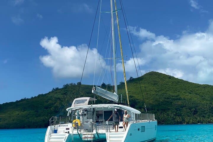 Polynesian Escape: Bora Bora to Taha'a Catamaran Cruise