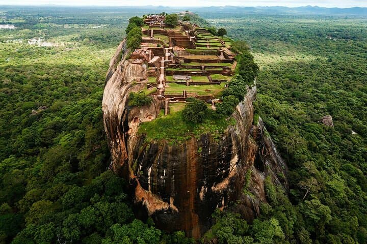 Sri Lanka One-Day Highlights: Colombo, Kandy, Galle & National Parks photo 4