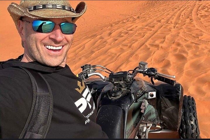 Riyadh Red Sand Dunes Safari: 4x4 Dune Bashing, Camel & Quad Adventure