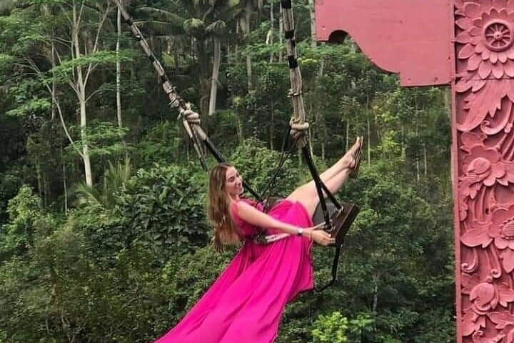 Balinese Purification Ritual and Tegalalang Rice Terrace Day Tour photo 5