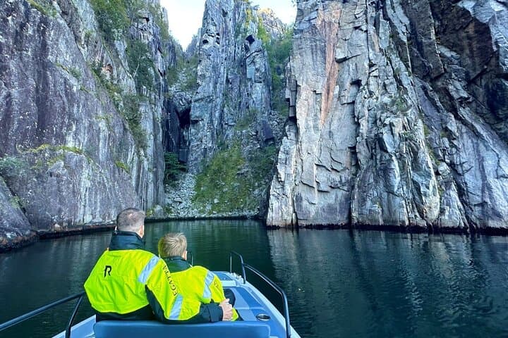 Stavanger Lysefjord Speedboat Safari — Pulpit Rock, Vagabond's Cave & Whiskey Falls photo 2