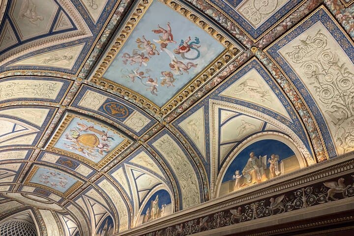 Evening Vatican Museums and Sistine Chapel Tour — After-Hours Guided Visit photo 5