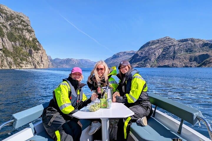 Stavanger Lysefjord Speedboat Safari — Pulpit Rock, Vagabond's Cave & Whiskey Falls photo 3