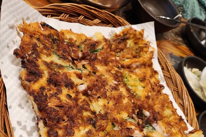 Stay in a Hanok: Oeam Folk Village BBQ & Local Markets Experience photo 4