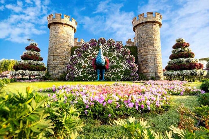 Dubai Miracle Garden: Guide to the World's Largest Floral Display photo 3