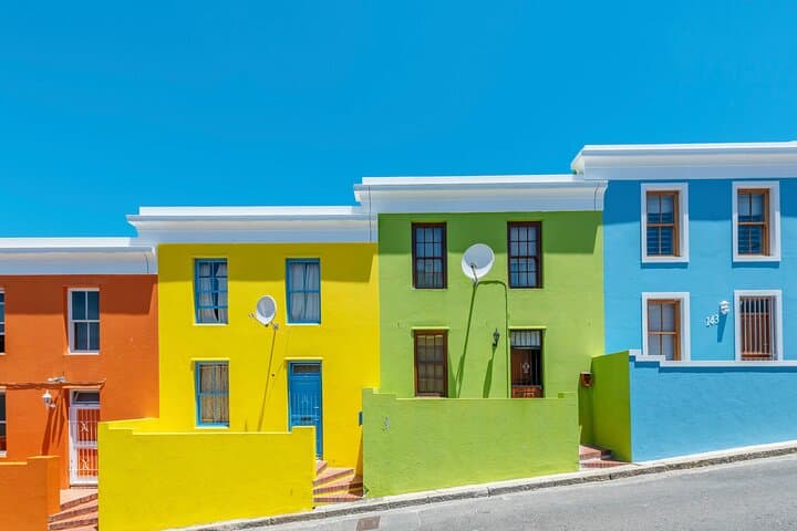 Table Mountain & Cape Town City Tour: Castle, Companys Garden, Bo-Kaap and Camps Bay photo 3