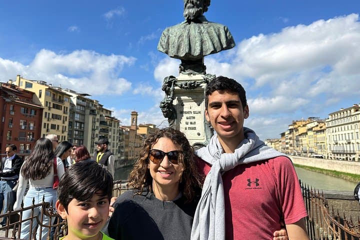 Florence Family Walking Tour: Kid-Friendly Highlights & Gelato Tasting photo 2