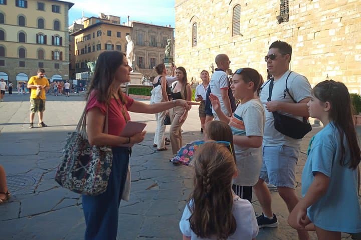 Florence Family Walking Tour: Kid-Friendly Highlights & Gelato Tasting photo 5