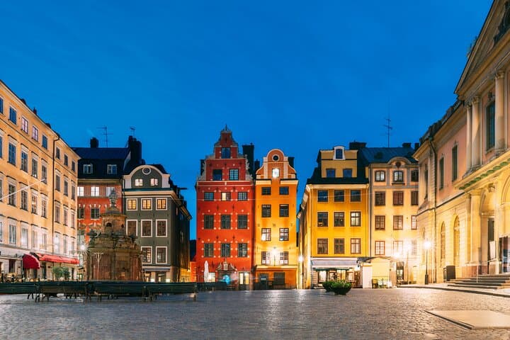 Private Stockholm Day Tour: Gamla Stan, Vasa Museum & Fjällgatan Views photo 5