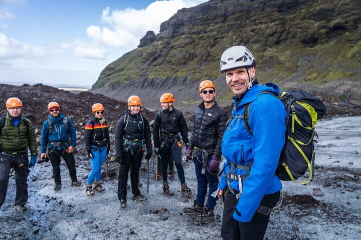 Beginner Vatnajokull Glacier Walk with 4x4 SuperJeep Transfer photo 3