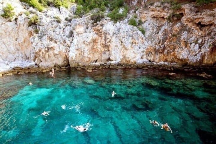 Kemer Pirate Boat Tour: Pirate Ship Cruise to Phaselis, Cleopatra & Paradise Bays photo 5