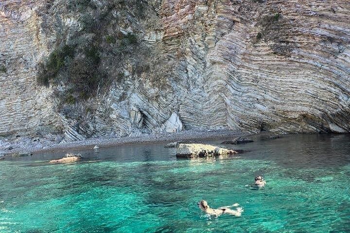 Sunset Along Sarandë: Private Boat Tour to Kroreza & Kakome with Snorkeling photo 2