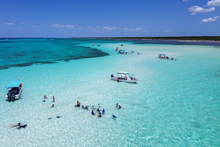 Cozumel El Cielo Snorkel & KUZÁ Beach Day Pass — Reefs, Sandbar & All-Inclusive Beach Club photo 2