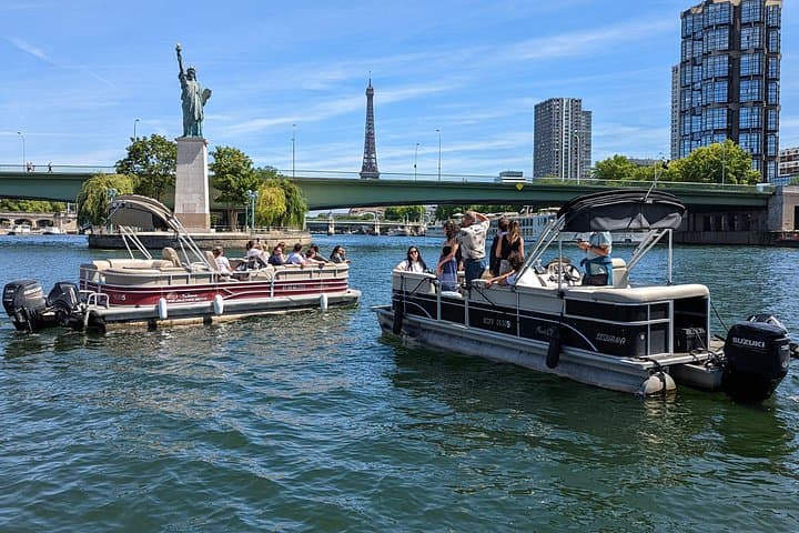 Privatise the Seine: A One-Hour Private Cruise from the Louvre photo 5