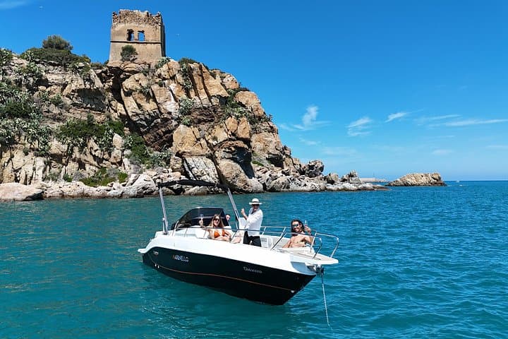 Private Cefalù Boat Tour and Snorkeling — Custom Coastal Cruise photo 3