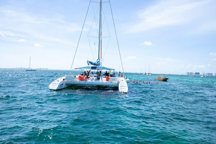 Catamaran Sailing to Isla Mujeres with Snorkeling — Day Trip from Cancún