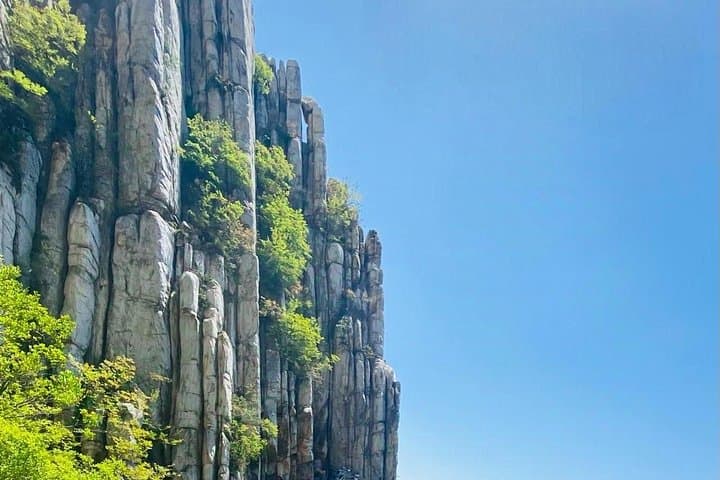 Zhengzhou to Shaolin Temple: Private Day Tour with Live Kung Fu Show photo 3