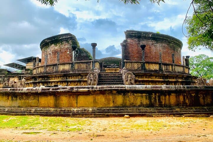 Private 2–3 Day Sigiriya Tour: Climb Lion Rock, Pidurangala, Dambulla & Minneriya Safari photo 5