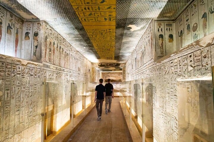 4-Day Nile Cruise from Luxor to Aswan & Abu Simbel — Temples, Tombs and River Life photo 2