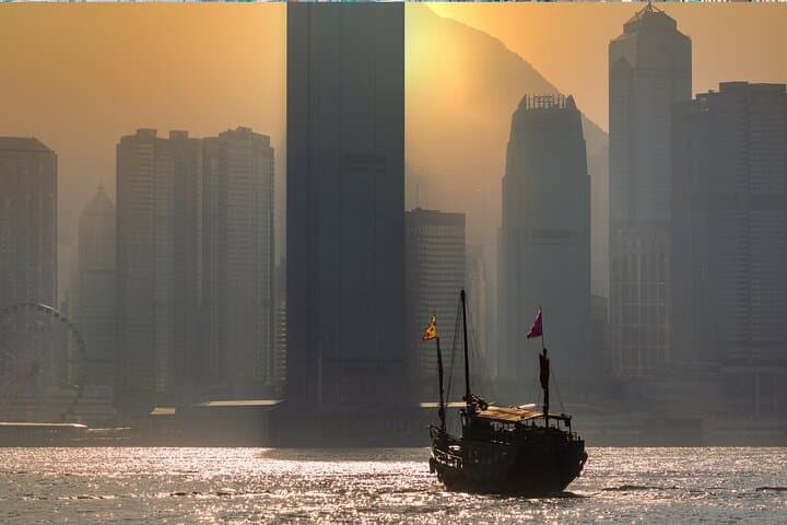 Haunted Hong Kong Self-Guided Audio Ghost Tour — Central & Wan Chai Dark Walk