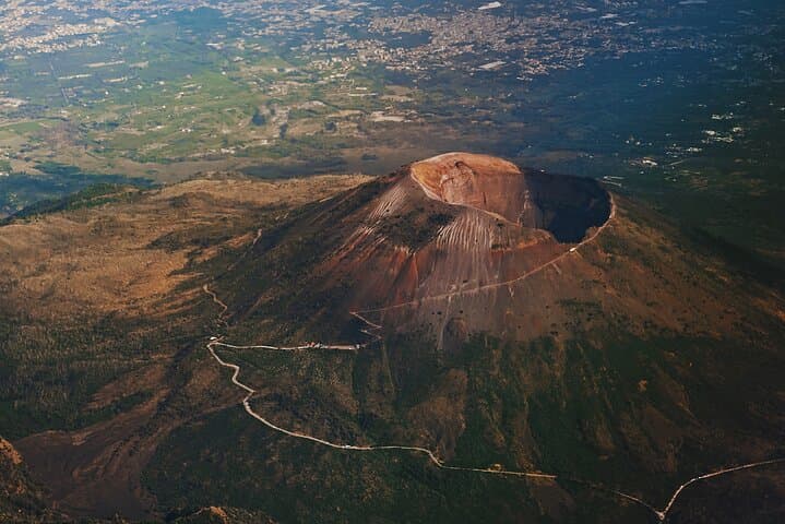 Private Pompeii and Vesuvius Day Trip from Naples — Hike Vesuvius and Walk the Streets of Pompeii photo 4