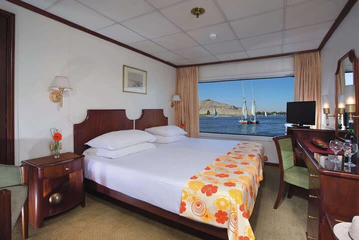 4-Day Luxury Nile Cruise from Cairo: Aswan to Luxor Highlights photo 4