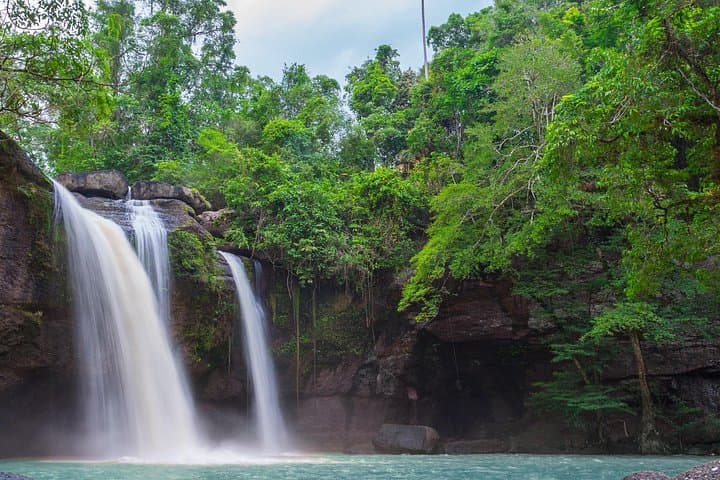 Road to Hana: First Waterfall & Jungle Chocolate Tour at King's Gardens Maui photo 2