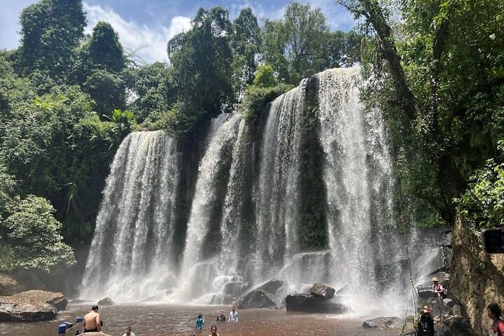 Private Kulen Mountain & Landmine Museum Tour — Waterfalls, 1,000 Lingas & Khmer War History photo 1