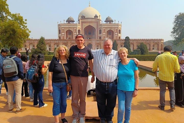 Private Luxury Golden Triangle Tour: 5-Day Delhi, Agra & Jaipur Itinerary photo 2