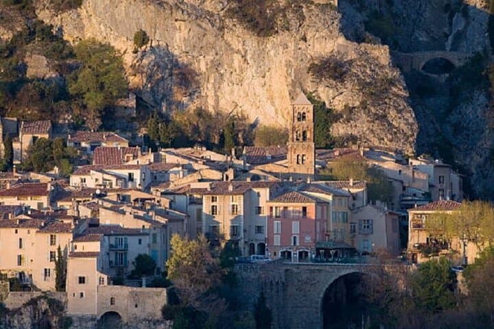 Gorge du Verdon Day Trip from Nice: Moustiers, Lac de Sainte-Croix & Electric Boat photo 2