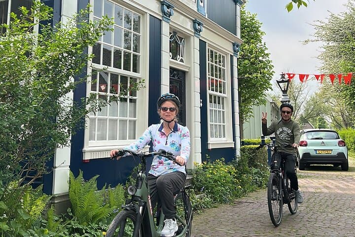 Amsterdam to Zaanse Schans E-Bike Tour — Windmills, Cheese & Dutch Countryside photo 2
