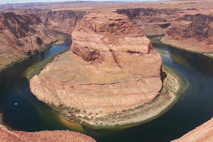 Mighty Five Aerial Adventure: 3-Day Private Southwest National Parks Safari photo 2