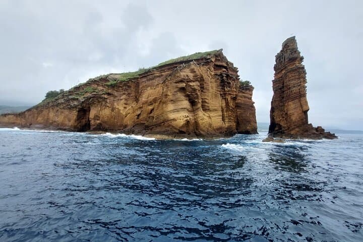 Boat Trip Around Vila Franca do Campo Islet — Azores Coastal Cruise photo 5