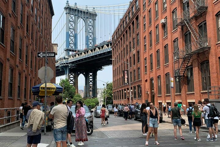 Walk the Brooklyn Bridge to DUMBO — Guided Skyline & Waterfront Tour photo 4