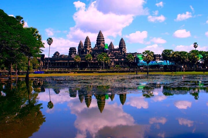 Sunrise and Sunset Angkor Adventure: 2-Day Temple Tour from Siem Reap photo 5