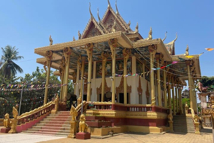 Battambang Bamboo Train and Bat Cave Day Trip from Siem Reap photo 4