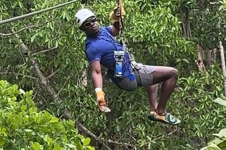 Zipline and Dunn's River Falls Combo: Montego Bay Day Trip to Ocho Rios photo 1