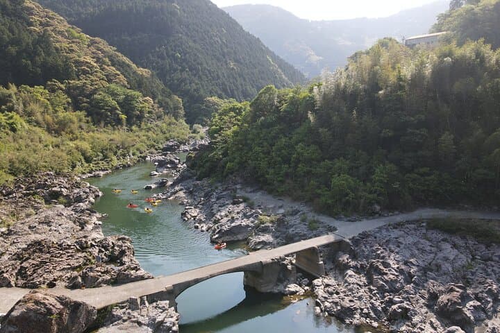 Packraft the Niyodo River: Beginner-Friendly Whitewater and Niyodo Blue in Kochi photo 2